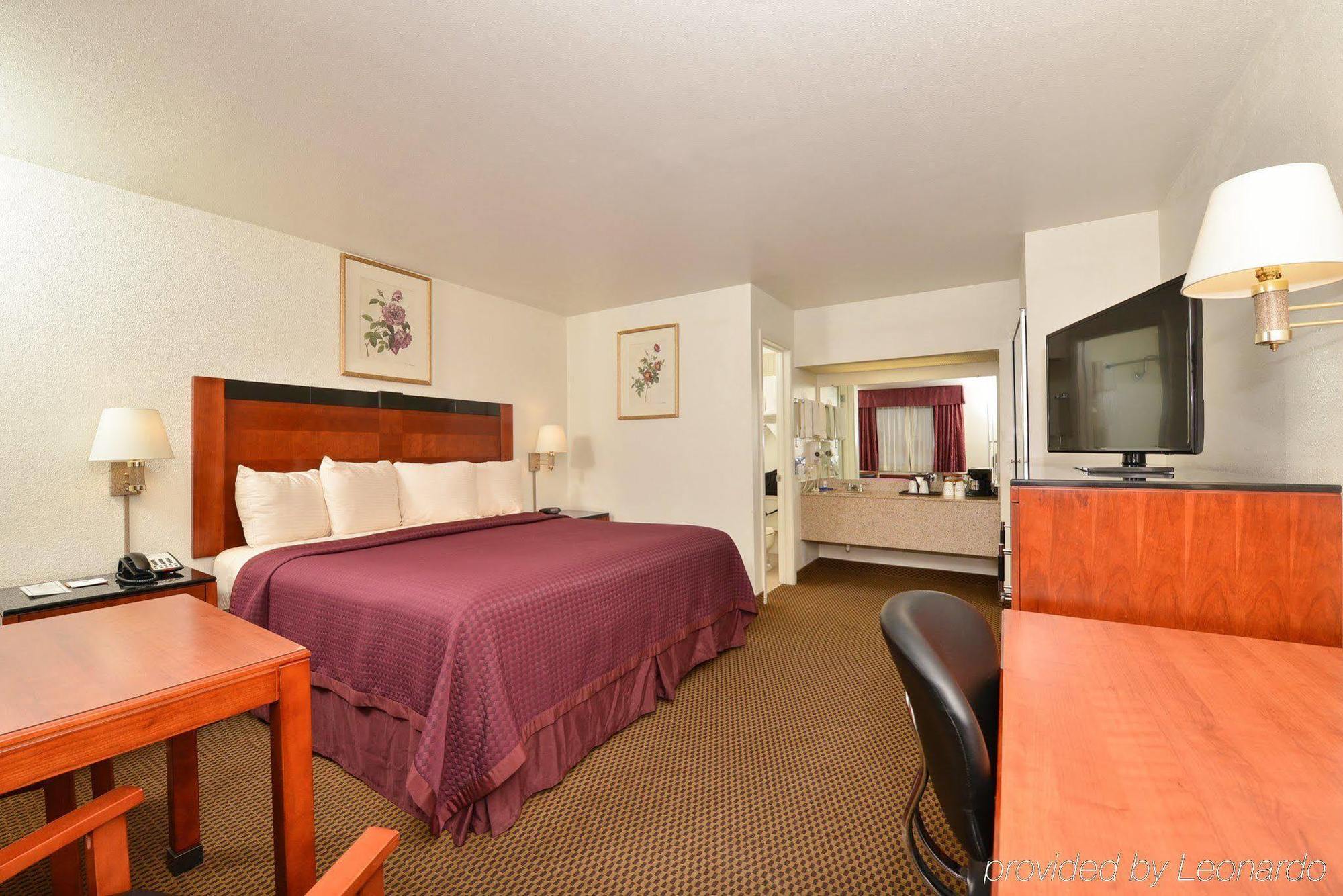 Best Western Executive Inn Гоббс Номер фото